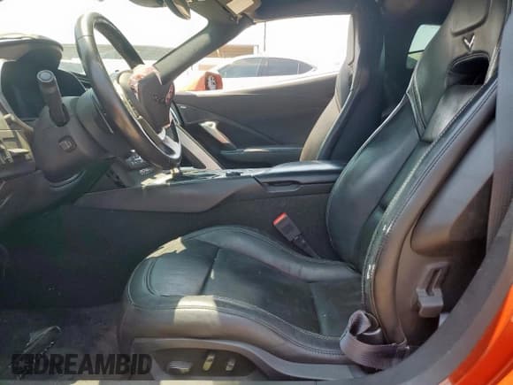 ✅ 2015 Chevrolet Corvette Z51 3LT • VIN: 1G1YM2D73F5111320 • Lot: 67681535. Listed on Copart with 81,067 mi. Free auction sales archive from the USA and detailed vehicle history report at DreamBid. Image 7.