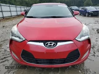 ✅ 2013 Hyundai Veloster w/Gray Int • VIN: KMHTC6AD1DU122269 • Lot: 66020854. Wystawiony na Copart z przebiegiem 82 607 mil. Bezpłatny archiwum sprzedaży aukcyjnych z USA i szczegółowy raport historii pojazdu na DreamBid. Zdjęcie 5.