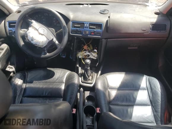 ✅ 2000 Volkswagen Jetta GLS • VIN: 3VWSE29M4YM048652 • Lot: 66757975. Listed on Copart with 193,414 mi. Free auction sales archive from the USA and detailed vehicle history report at DreamBid. Image 8.