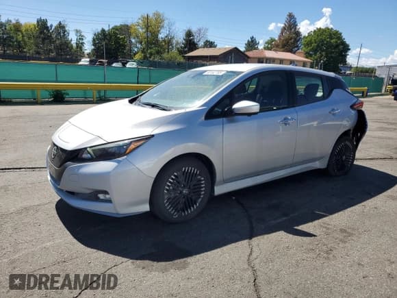 ✅ 2025 Nissan LEAF SV Plus • VIN: 1N4CZ1CV9SC562941 • Lot: 80182205. Wystawiony na Copart z przebiegiem 10 445 mil. Bezpłatny archiwum sprzedaży aukcyjnych z USA i szczegółowy raport historii pojazdu na DreamBid. Zdjęcie 1.