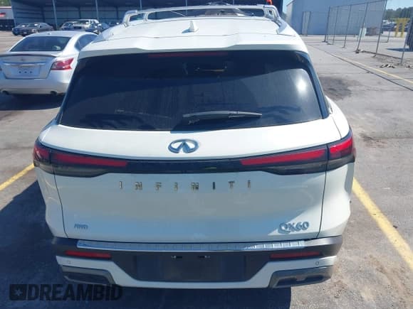 ✅ 2023 Infiniti QX60 Sensory • VIN: 5N1DL1GS6PC359024 • Лот: 43132358. Опубликован ранее на IAAI с пробегом 39 712 миль. Бесплатный доступ к архиву аукционных продаж из США и подробный отчёт об истории автомобиля на DreamBid. Изображение 17.
