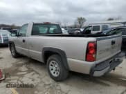 ✅ 2005 Chevrolet Silverado 1500 Work Truck • VIN: 1GCEC14X55Z358112 • Лот: 82015054. Опубликован ранее на Copart с пробегом 280 056 миль. Бесплатный доступ к архиву аукционных продаж из США и подробный отчёт об истории автомобиля на DreamBid. Изображение 2.