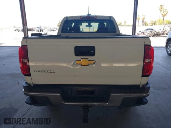 ✅ 2015 Chevrolet Colorado 4WD WT • VIN: 1GCHTAEA2F1189237 • Лот: 42783547. Опубликован ранее на IAAI с пробегом 179 600 миль. Бесплатный доступ к архиву аукционных продаж из США и подробный отчёт об истории автомобиля на DreamBid. Изображение 16.