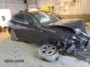 ✅ 2017 Maserati Levante • VIN: ZN661XUS8HX228440 • Лот: 44759484. Опубликован ранее на Copart с пробегом Не указан. Бесплатный доступ к архиву аукционных продаж из США и подробный отчёт об истории автомобиля на DreamBid. Изображение 4.