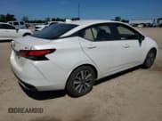 ✅ 2020 Nissan Versa SV • VIN: 3N1CN8EV7LL911969 • Lot: 70457705. Wystawiony na Copart z przebiegiem 114 444 mil. Bezpłatny archiwum sprzedaży aukcyjnych z USA i szczegółowy raport historii pojazdu na DreamBid. Zdjęcie 3.