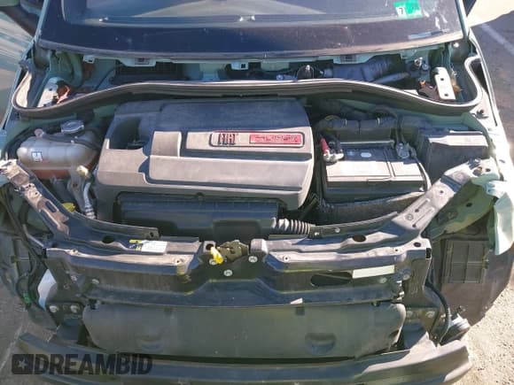 ✅ 2015 FIAT 500 Sport • VIN: 3C3CFFBR6FT508144 • Лот: 43706364. Опубликован ранее на IAAI с пробегом 91 417 миль. Бесплатный доступ к архиву аукционных продаж из США и подробный отчёт об истории автомобиля на DreamBid. Изображение 10.