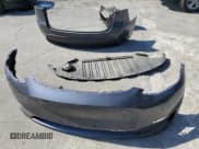 ✅ 2023 Tesla Model Y Long Range • VIN: 7SAYGDEEXPA119664 • Lot: 81953525. Wystawiony na Copart z przebiegiem 71 995 mil. Bezpłatny archiwum sprzedaży aukcyjnych z USA i szczegółowy raport historii pojazdu na DreamBid. Zdjęcie 12.