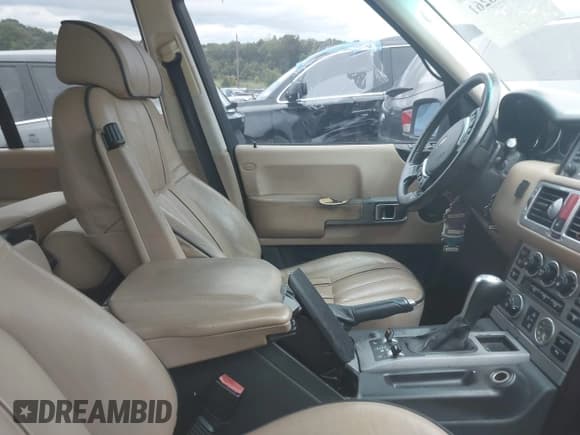 ✅ 2004 Land Rover Range Rover HSE • VIN: SALMF11404A171623 • Lot: 42878261. Wystawiony na IAAI z przebiegiem Nie podano. Bezpłatny archiwum sprzedaży aukcyjnych z USA i szczegółowy raport historii pojazdu na DreamBid. Zdjęcie 5.