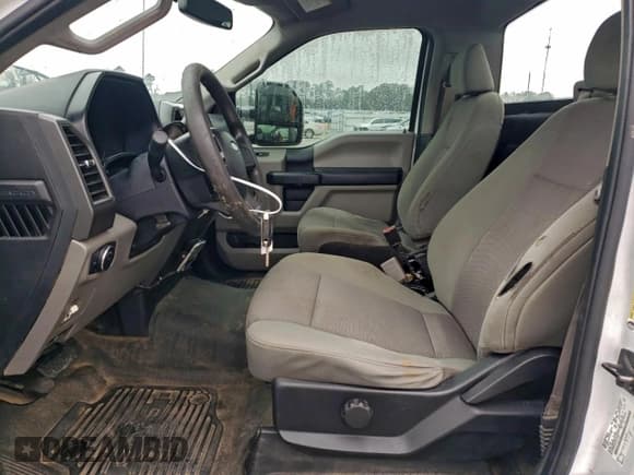 ✅ 2019 Ford F-250 XL • VIN: 1FTBF2A65KEC41967 • Lot: 95758415. Listed on Copart with 207,210 mi. Free auction sales archive from the USA and detailed vehicle history report at DreamBid. Image 7.