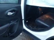 ✅ 2021 Jeep Cherokee Trailhawk • VIN: 1C4PJMBX5MD140170 • Lot: 41006444. Wystawiony na IAAI z przebiegiem 52 407 mil. Bezpłatny archiwum sprzedaży aukcyjnych z USA i szczegółowy raport historii pojazdu na DreamBid. Zdjęcie 8.