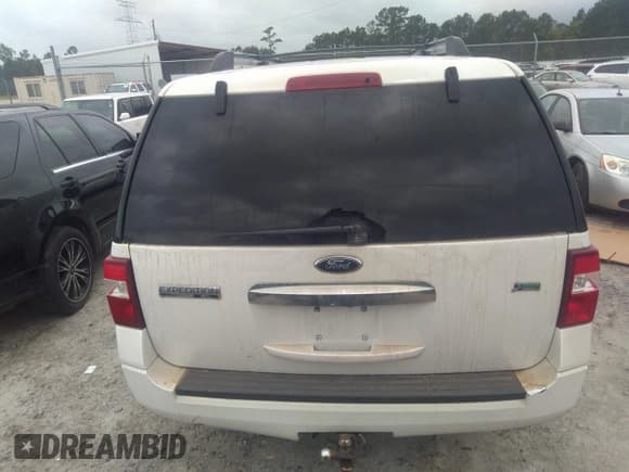 ✅ 2010 Ford Expedition Max Limited • VIN: 1FMJK2A55AEB66972 • Lot: 42455636. Listed on IAAI with Not provided. Free auction sales archive from the USA and detailed vehicle history report at DreamBid. Image 16.