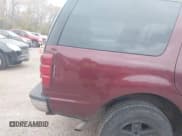 ✅ 1999 Ford Expedition XLT • VIN: 1FMPU18L3XLB92882 • Lot: 43652295. Wystawiony na IAAI z przebiegiem 199 527 mil. Bezpłatny archiwum sprzedaży aukcyjnych z USA i szczegółowy raport historii pojazdu na DreamBid. Zdjęcie 6.