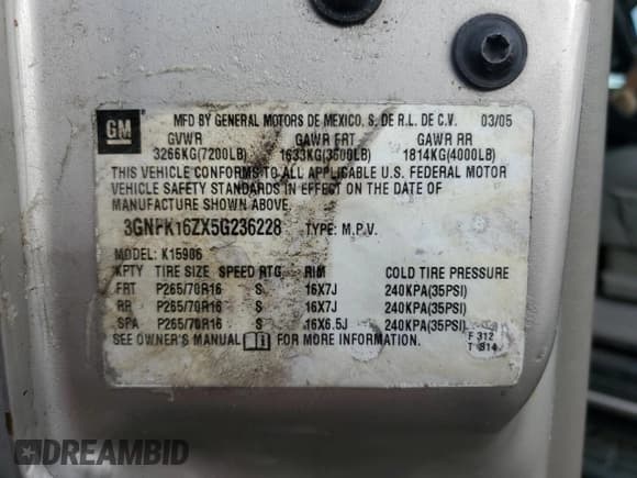 ✅ 2005 Chevrolet Suburban LT • VIN: 3GNFK16ZX5G236228 • Lot: 41590915. Wystawiony na Copart z przebiegiem 179 040 mil. Bezpłatny archiwum sprzedaży aukcyjnych z USA i szczegółowy raport historii pojazdu na DreamBid. Zdjęcie 13.