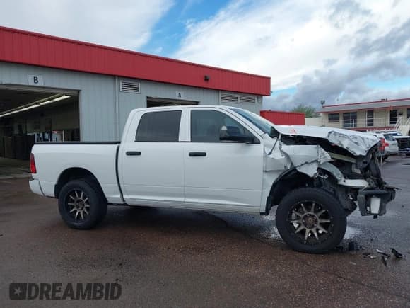 ✅ 2014 Ram 1500 Express • VIN: 1C6RR7KT2ES207036 • Lot: 43620674. Listed on IAAI with 117,309 mi. Free auction sales archive from the USA and detailed vehicle history report at DreamBid. Image 12.