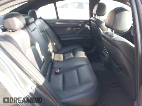 ✅ 2016 BMW 5 Series 528i xDrive • VIN: WBA5A7C5XGG642193 • Lot: 43870239. Listed on IAAI with 148,113 mi. Free auction sales archive from the USA and detailed vehicle history report at DreamBid. Image 8.