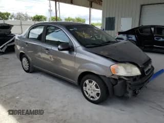 ✅ 2010 Chevrolet Aveo 1LT • VIN: KL1TD5DE5AB119258 • Lot: 70845085. Wystawiony na Copart z przebiegiem 56 872 mil. Bezpłatny archiwum sprzedaży aukcyjnych z USA i szczegółowy raport historii pojazdu na DreamBid. Zdjęcie 4.
