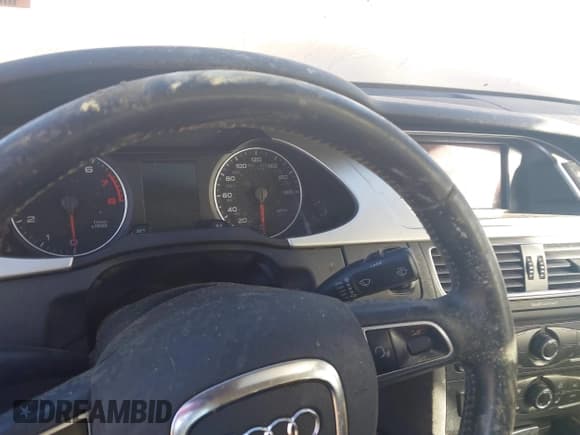 ✅ 2012 Audi A4 Premium • VIN: WAUBFAFLXCN012918 • Lot: 43541594. Wystawiony na IAAI z przebiegiem Nie podano. Bezpłatny archiwum sprzedaży aukcyjnych z USA i szczegółowy raport historii pojazdu na DreamBid. Zdjęcie 7.