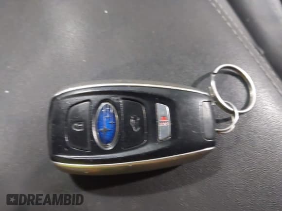 ✅ 2021 Subaru Ascent Limited • VIN: 4S4WMALDXM3438561 • Lot: 43628872. Wystawiony na IAAI z przebiegiem 643 230 mil. Bezpłatny archiwum sprzedaży aukcyjnych z USA i szczegółowy raport historii pojazdu na DreamBid. Zdjęcie 11.