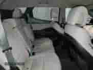 ✅ 2017 Hyundai Santa Fe 2.4L • VIN: 5NMZT3LB7HH004622 • Lot: 40319053. Wystawiony na Copart z przebiegiem 90 865 mil. Bezpłatny archiwum sprzedaży aukcyjnych z USA i szczegółowy raport historii pojazdu na DreamBid. Zdjęcie 11.