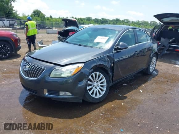 ✅ 2011 Buick Regal CXL RL2 • VIN: 2G4GP5EC9B9173286 • Lot: 42540498. Listed on IAAI with 150,851 mi. Free auction sales archive from the USA and detailed vehicle history report at DreamBid. Image 17.
