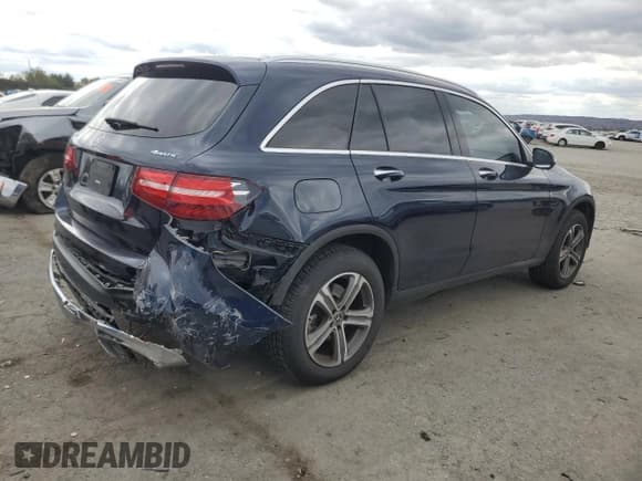 ✅ 2019 Mercedes-Benz GLC 300 • VIN: WDC0G4KB8KV161858 • Лот: 89992005. Опубликован ранее на Copart с пробегом 69 953 миль. Бесплатный доступ к архиву аукционных продаж из США и подробный отчёт об истории автомобиля на DreamBid. Изображение 3.