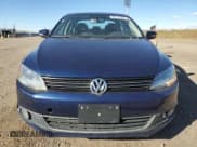 ✅ 2011 Volkswagen Jetta TDI • VIN: 3VWLL7AJ5BM025946 • Lot: 89712165. Listed on Copart with 198,305 mi. Free auction sales archive from the USA and detailed vehicle history report at DreamBid. Image 5.