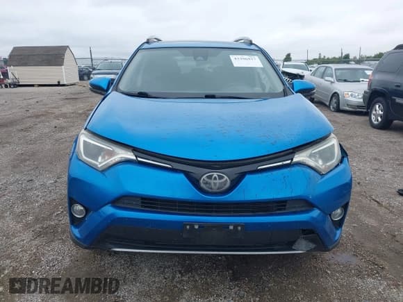 ✅ 2018 Toyota RAV4 XLE • VIN: JTMRFREV8JJ741992 • Лот: 43396927. Опубликован ранее на IAAI с пробегом 147 726 миль. Бесплатный доступ к архиву аукционных продаж из США и подробный отчёт об истории автомобиля на DreamBid. Изображение 12.