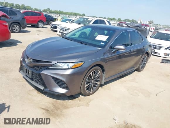 ✅ 2018 Toyota Camry XSE • VIN: 4T1B61HK0JU076083 • Лот: 43253537. Опубликован ранее на IAAI с пробегом 91 667 миль. Бесплатный доступ к архиву аукционных продаж из США и подробный отчёт об истории автомобиля на DreamBid. Изображение 17.