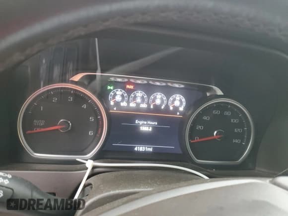 ✅ 2021 Chevrolet Silverado 1500 LTZ • VIN: 1GCUYGET8MZ153510 • Lot: 56452205. Wystawiony na Copart z przebiegiem 41 831 mil. Bezpłatny archiwum sprzedaży aukcyjnych z USA i szczegółowy raport historii pojazdu na DreamBid. Zdjęcie 9.