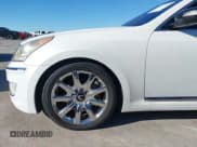 ✅ 2013 Hyundai Equus Signature • VIN: KMHGH4JHXDU070215 • Lot: 43523505. Listed on IAAI with 175,344 mi. Free auction sales archive from the USA and detailed vehicle history report at DreamBid. Image 17.