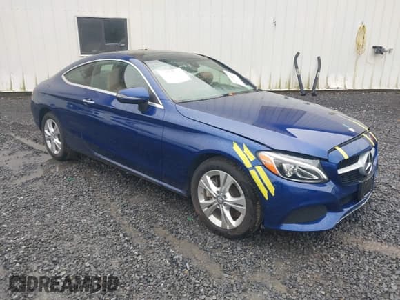 ✅ 2017 Mercedes-Benz C 300 • VIN: WDDWJ4KB3HF330615 • Lot: 43292697. Listed on IAAI with 38,633 mi. Free auction sales archive from the USA and detailed vehicle history report at DreamBid. Image 1.