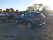 ✅ 2018 Jeep Grand Cherokee Summit • VIN: 1C4RJFJG4JC274823 • Лот: 43483647. Опубликован ранее на IAAI с пробегом 52 201 миль. Бесплатный доступ к архиву аукционных продаж из США и подробный отчёт об истории автомобиля на DreamBid. Изображение 3.