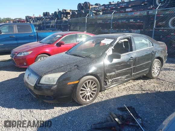 ✅ 2007 Mercury Milan Premier • VIN: 3MEHM08Z07R602030 • Лот: 43591241. Опубликован ранее на IAAI с пробегом 205 055 миль. Бесплатный доступ к архиву аукционных продаж из США и подробный отчёт об истории автомобиля на DreamBid. Изображение 17.