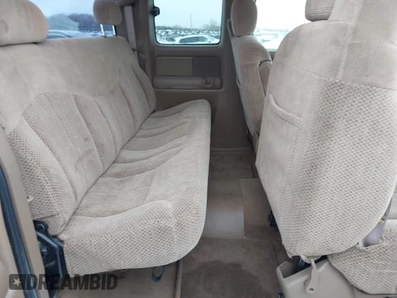 ✅ 1999 Chevrolet Silverado 1500 LS • VIN: 2GCEK19T4X1100216 • Lot: 43835309. Listed on IAAI with 229,230 mi. Free auction sales archive from the USA and detailed vehicle history report at DreamBid. Image 8.