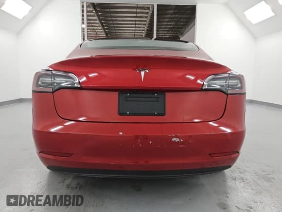 ✅ 2022 Tesla Model 3 • VIN: 5YJ3E1EA2NF291325 • Lot: 60172435. Wystawiony na Copart z przebiegiem 128 928 mil. Bezpłatny archiwum sprzedaży aukcyjnych z USA i szczegółowy raport historii pojazdu na DreamBid. Zdjęcie 6.