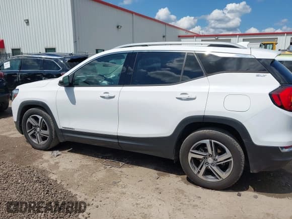 ✅ 2020 GMC Terrain SLT • VIN: 3GKALPEV7LL268676 • Lot: 42605619. Wystawiony na IAAI z przebiegiem 88 068 mil. Bezpłatny archiwum sprzedaży aukcyjnych z USA i szczegółowy raport historii pojazdu na DreamBid. Zdjęcie 14.