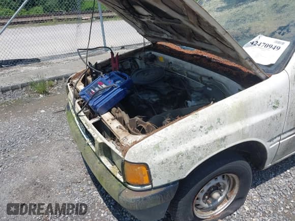 ✅ 1992 Isuzu Pickup S • VIN: 4S1CL11L3N4207154 • Lot: 42470949. Wystawiony na IAAI z przebiegiem 309 488 mil. Bezpłatny archiwum sprzedaży aukcyjnych z USA i szczegółowy raport historii pojazdu na DreamBid. Zdjęcie 6.