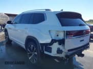 ✅ 2024 Volkswagen Atlas SEL Premium R-Line • VIN: 1V2FR2CA2RC594827 • Lot: 43312907. Wystawiony na IAAI z przebiegiem 23 710 mil. Bezpłatny archiwum sprzedaży aukcyjnych z USA i szczegółowy raport historii pojazdu na DreamBid. Zdjęcie 3.