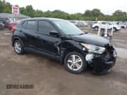 ✅ 2020 Nissan Kicks S • VIN: 3N1CP5BV2LL550972 • Lot: 43449937. Listed on IAAI with 72,000 mi. Free auction sales archive from the USA and detailed vehicle history report at DreamBid. Image 1.