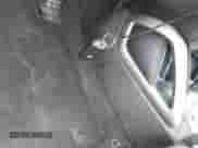 2015 Hyundai Veloster Turbo R-Spec z VIN KMHTC6AE1FU241628, wystawiony jako IAAI lot #42013008 z przebiegiem 110 357 mil mil oraz . Historia ofert i sprzedaży dostępna na DreamBid. Obrazek 11.