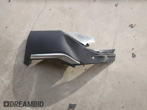 2022 Hyundai Santa Fe Limited with VIN 5NMS4DAL2NH477856, listed as a IAAI auction lot 43359399 with 46,650 mi miles and . Bid and sale history available at DreamBid. Image 12.