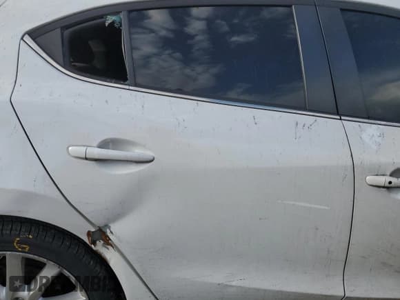 ✅ 2017 Mazda 3 Touring • VIN: 3MZBN1L72HM101104 • Lot: 87090025. Wystawiony na Copart z przebiegiem Nie podano. Bezpłatny archiwum sprzedaży aukcyjnych z USA i szczegółowy raport historii pojazdu na DreamBid. Zdjęcie 10.