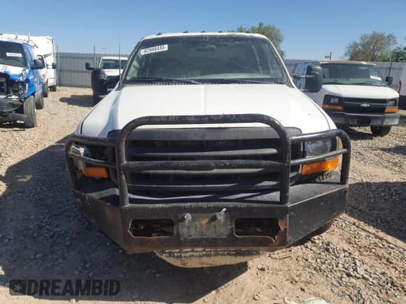 ✅ 2000 Ford F-350 • VIN: 1FDWW37S3YEE03689 • Lot: 62948435. Listed on Copart with 164,090 mi. Free auction sales archive from the USA and detailed vehicle history report at DreamBid. Image 5.