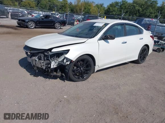 ✅ 2017 Nissan Altima SV • VIN: 1N4AL3AP8HC287631 • Lot: 43368382. Listed on IAAI with 148,004 mi. Free auction sales archive from the USA and detailed vehicle history report at DreamBid. Image 2.
