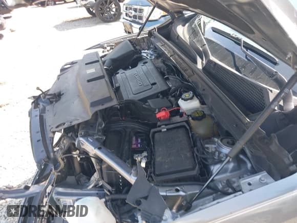 ✅ 2021 Buick Envision Preferred • VIN: LRBAZLR49MD082423 • Lot: 42738943. Wystawiony na IAAI z przebiegiem 42 282 mil. Bezpłatny archiwum sprzedaży aukcyjnych z USA i szczegółowy raport historii pojazdu na DreamBid. Zdjęcie 10.