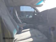 ✅ 2006 Chevrolet Express Passenger • VIN: 1GAHG39U461272259 • Lot: 43600398. Wystawiony na IAAI z przebiegiem 203 557 mil. Bezpłatny archiwum sprzedaży aukcyjnych z USA i szczegółowy raport historii pojazdu na DreamBid. Zdjęcie 5.