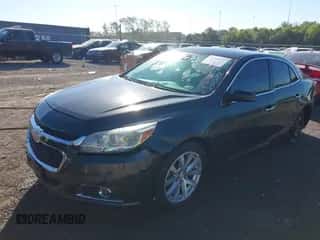 2015 Chevrolet Malibu LTZ z VIN 1G11F5SL7FF205935, wystawiony jako IAAI lot #43440452 z przebiegiem 232 643 mil mil oraz . Historia ofert i sprzedaży dostępna na DreamBid. Obrazek 6.