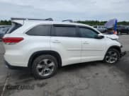 ✅ 2018 Toyota Highlander Limited Platinum • VIN: 5TDDZRFHXJS872029 • Lot: 69584445. Wystawiony na Copart z przebiegiem 94 033 mil. Bezpłatny archiwum sprzedaży aukcyjnych z USA i szczegółowy raport historii pojazdu na DreamBid. Zdjęcie 3.