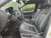 ✅ 2023 Volkswagen Tiguan SEL R-Line • VIN: 3VV4B7AXXPM029983 • Лот: 84759205. Опубликован ранее на Copart с пробегом 23 925 миль. Бесплатный доступ к архиву аукционных продаж из США и подробный отчёт об истории автомобиля на DreamBid. Изображение 7.