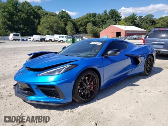 2024 Chevrolet Corvette 2LT with VIN 1G1YB2D41R5113518, listed as a Copart auction lot 70361044 with 3,077 mi miles and Salvage title. Bid and sale history available at DreamBid. Image 1.